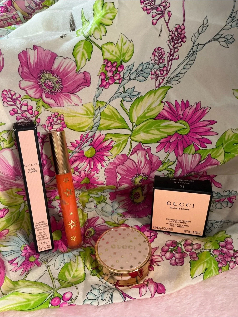 Gucci Beauty Blush Silky Rose 01 & Gloss à Lèvres Lip Gloss Bundle
